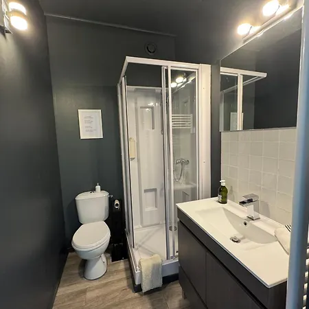 Le Du Clos Du Bourgage דירה